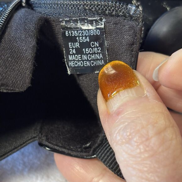 Zara Disney Baby Minnie Mouse Black Patent Chelsea  Zipper Boots Size EU 22 - Picture 12 of 12